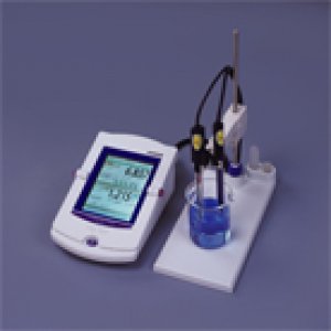mm-60r-benchtop-r-seriesmulti-function-water-quality-meters