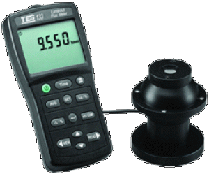 tes0055-133-luminous-flux-meter